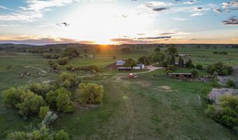 226 Chalk Buttes Rd, Douglas, WY 82633
