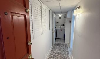 31 Elm St Garden, Albany, NY 12202