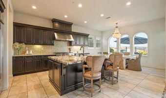 2543 Glasgow Dr, Carlsbad, CA 92010