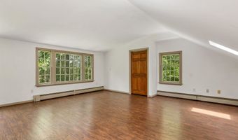 69 King Rd, Bedford, NH 03110