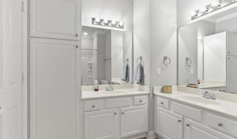 2171 Plantation Ln, Baton Rouge, LA 70820
