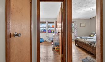 147 Iron Ore Ln, Barren Springs, VA 24313