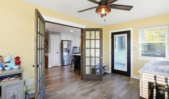 232 Charing Cross Rd, Indianapolis, IN 46217