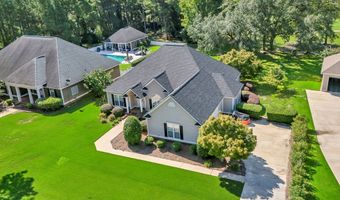 1711 River Pointe Dr, Albany, GA 31707