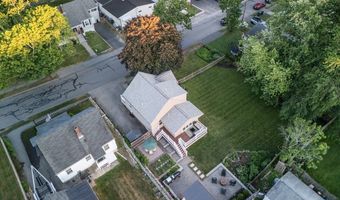 37 Hillcrest Ave, Beverly, MA 01915