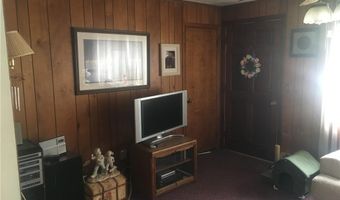 17 Woodcliff Ave, North Providence, RI 02911