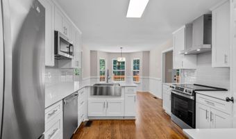 4200 Waters Edge Ln, Appling, GA 30802