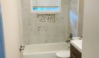 2823 Albany Ln, Charlotte, NC 28205
