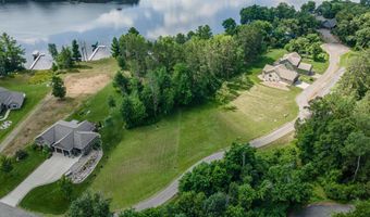680 PRIVATE BEACH Trl, Wisconsin Rapids, WI 54494
