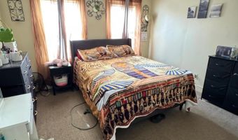 18 John St, Amsterdam, NY 12010