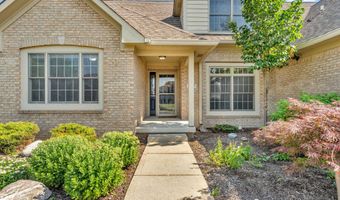 6686 Woodcrest Dr, Avon, IN 46123