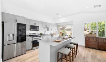 304 Desert Knolls St, Henderson, NV 89014