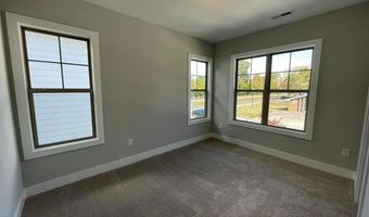 200 E Moore St B, Apex, NC 27502