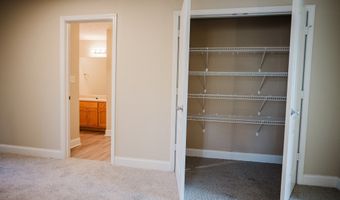 108 Bradley Cir, Barnesville, GA 30204