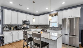 22 Flanders Dr, Barnegat, NJ 08005