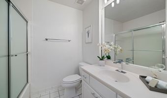 765 Falls Landing Ct, Alpharetta, GA 30022