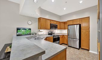2709 SUMMERVIEW Way 201, Annapolis, MD 21401