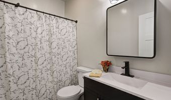 105 Sunburst Cir, Alexandria, IN 46001