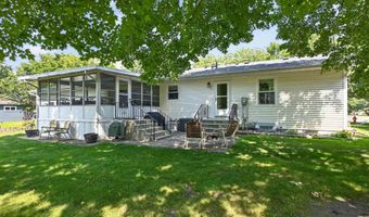 1424 Ash St, Alexandria, MN 56308