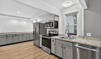 279 S Main St, Athol, MA 01331