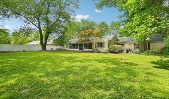 1331 E Oregon Rd, Adrian, MI 49221