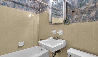 510 Deal Lake Dr 8F, Asbury Park, NJ 07712
