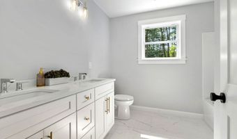 11 Bicknell Rd, Billerica, MA 01821