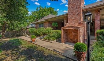 2805 Kingston Ct, Bartlesville, OK 74006