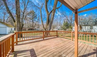 528 Closter Dock Rd, Closter, NJ 07624