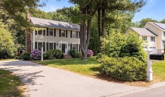 4 Noel Rd, Andover, MA 01810
