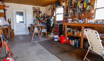 198 W Lake Dr, Arlington, SD 57212