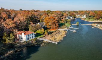 12 Runkenhage Rd, Darien, CT 06820