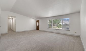 102 Ring Rd, Dayton, NV 89403