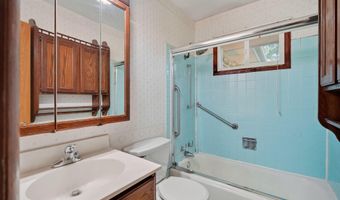 1313 Maxwell Ave, Ames, IA 50010