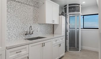 3300 Crownview Dr, Rancho Palos Verdes, CA 90275