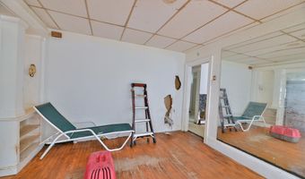 91 Gage St, Augusta, ME 04330