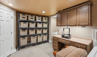 62 Dupaw Gould Rd, Brookline, NH 03033