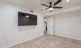 2724 W COLT Rd, Chandler, AZ 85224