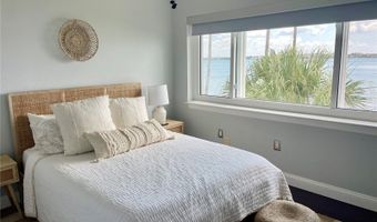 1451 GULF Blvd 204, Clearwater, FL 33767