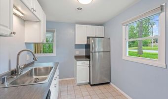 1934 Schlimgen Ave, Madison, WI 53704