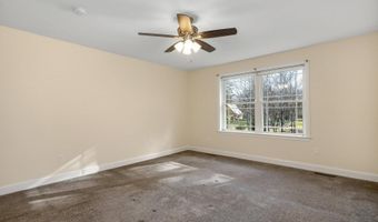 3 Wilson Way, Brentwood, NH 03833
