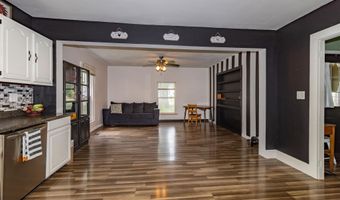 1193 Seneca St, Adrian, MI 49221