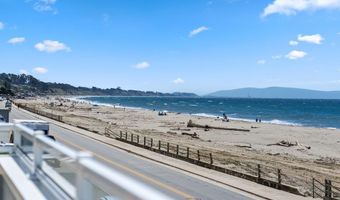 325 Beach Dr, Aptos, CA 95003