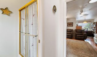 635 N Cougar Ln, Apple Valley, UT 84737