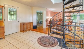 14 Shelton Branch Rd, Barnardsville, NC 28709