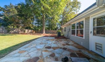 8 Oak Meadow Cv, Batesville, AR 72501