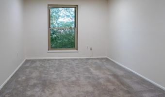 3376 WOODBURN Rd 24, Annandale, VA 22003
