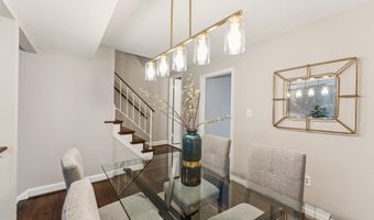 3836 BRIGHTON Ct, Alexandria, VA 22305