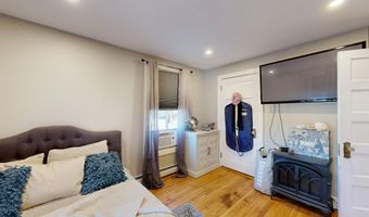 2043 N Belfast Ave, Augusta, ME 04330