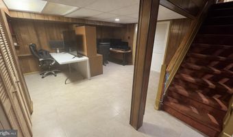 810 N LIMEKILN Pike, Ambler, PA 19002
